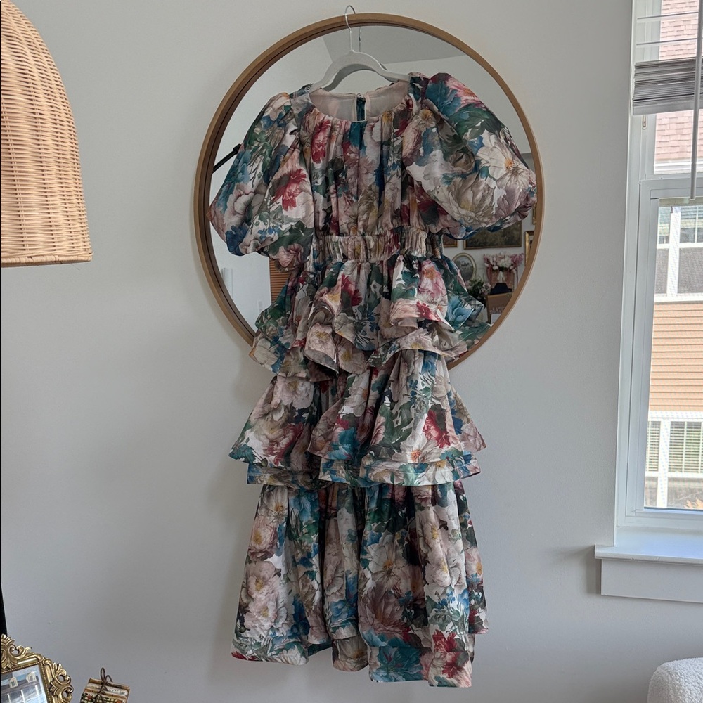 Chic Floral Ruffle Midi Dress